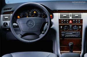 Mercedes E-Klass 1995-2001 S210 W210