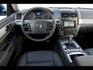 VW Touareg 2010-2018