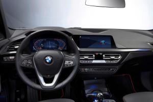 BMW 1 Serien 2020- (F40)